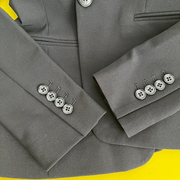 NWT Express Editor One Button 24" Blazer, Black, Size 0 - Picture 6 of 6